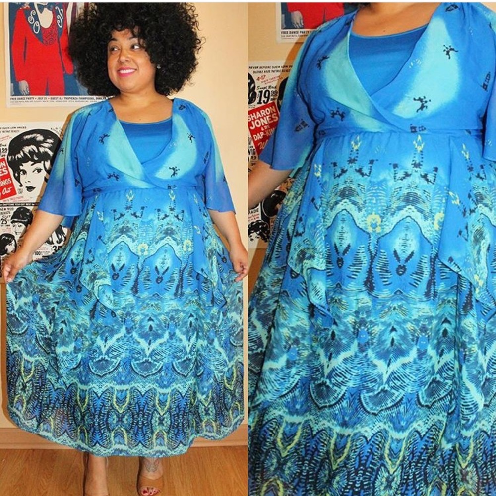 - Modern Badgley Mischka Plus Size Dress
Siz…